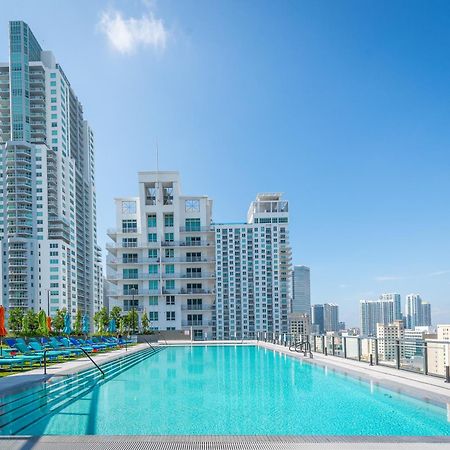 Luxurious King Bed Suite In Downtown マイアミ エクステリア 写真
