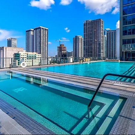 Luxurious King Bed Suite In Downtown マイアミ エクステリア 写真